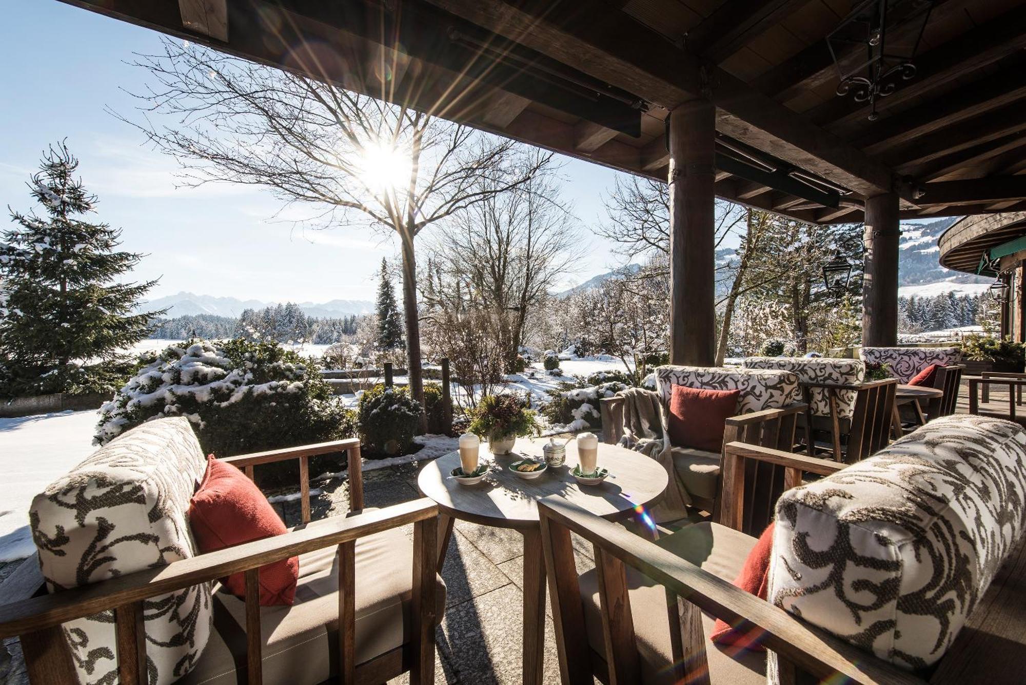Sonnenalp Resort Офтершванг Екстериор снимка