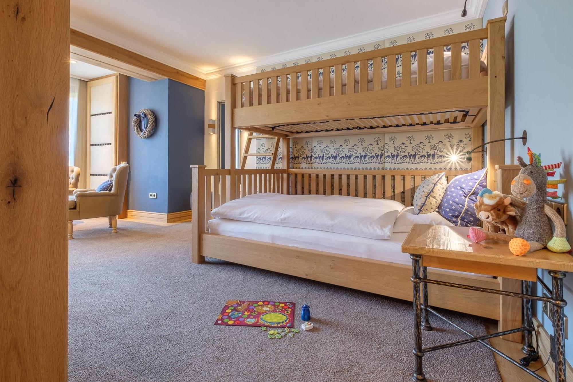 Sonnenalp Resort Офтершванг Екстериор снимка
