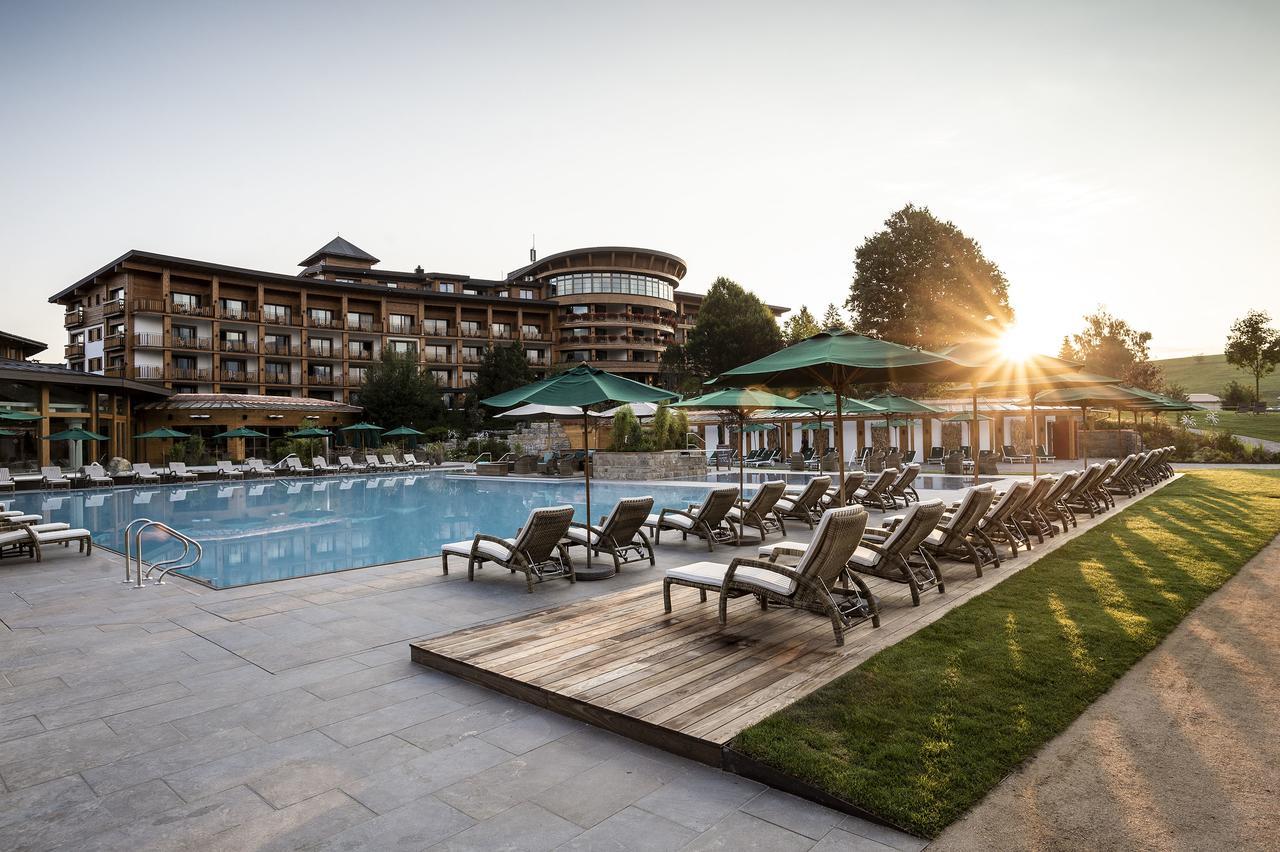 Sonnenalp Resort Офтершванг Екстериор снимка